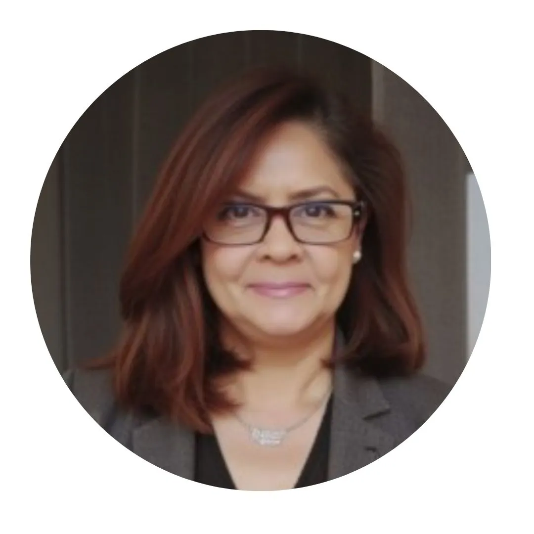 Retrato de Aida Lorena, consultora de salud y bienestar enfocada en nutrición celular y estilo de vida saludable